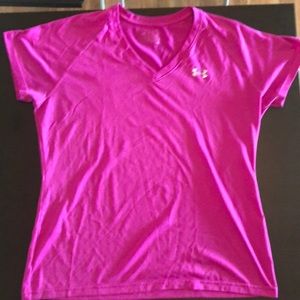 Large Under Armour Short Sleeve Shirt